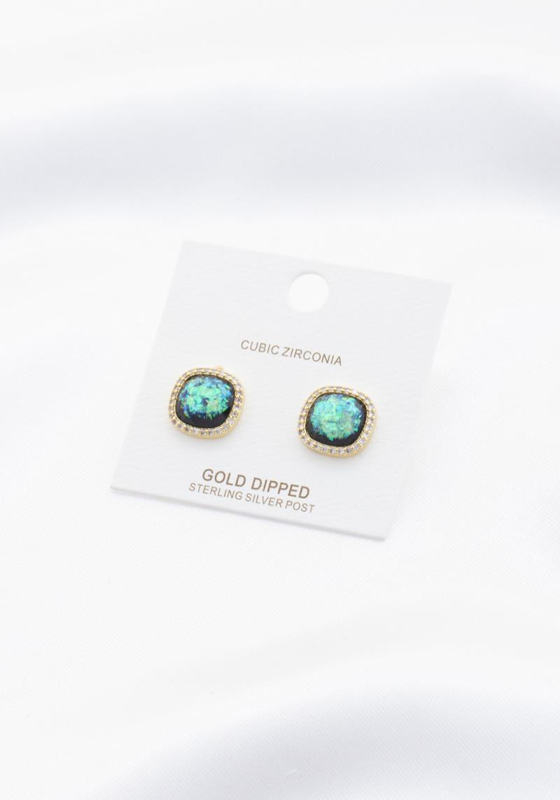 IRIDESCENT SQUARE STUD EARRING