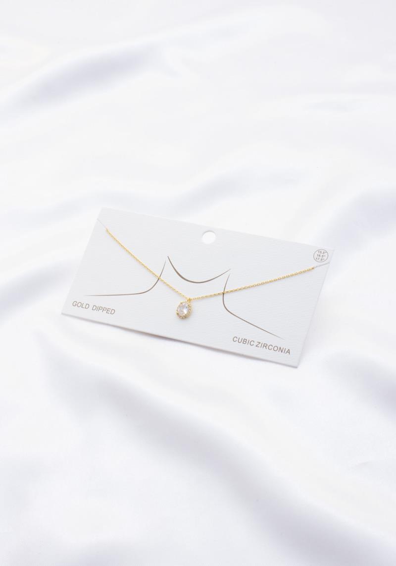 OVAL CRYSTAL NECKLACE