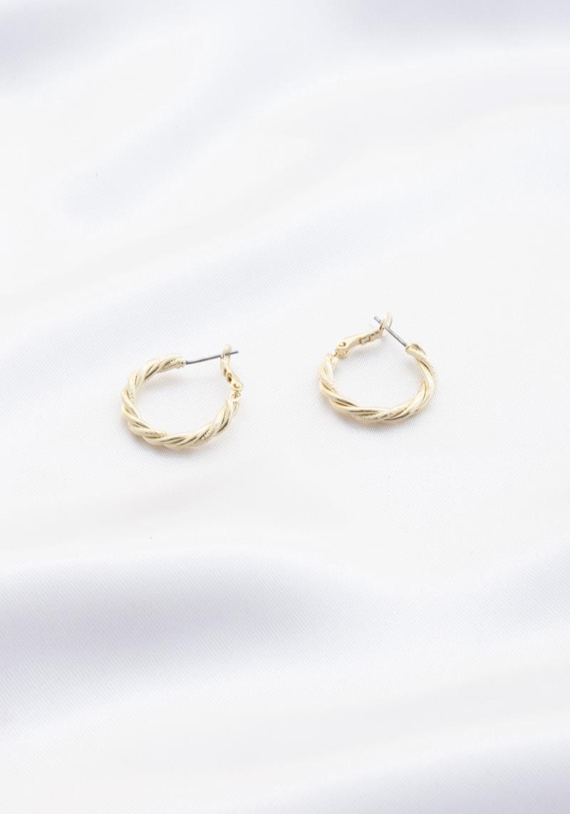 SODAJO TWISTED HOOP EARRING