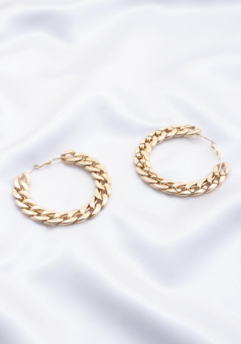 CURB LINK CCB HOOP EARRING