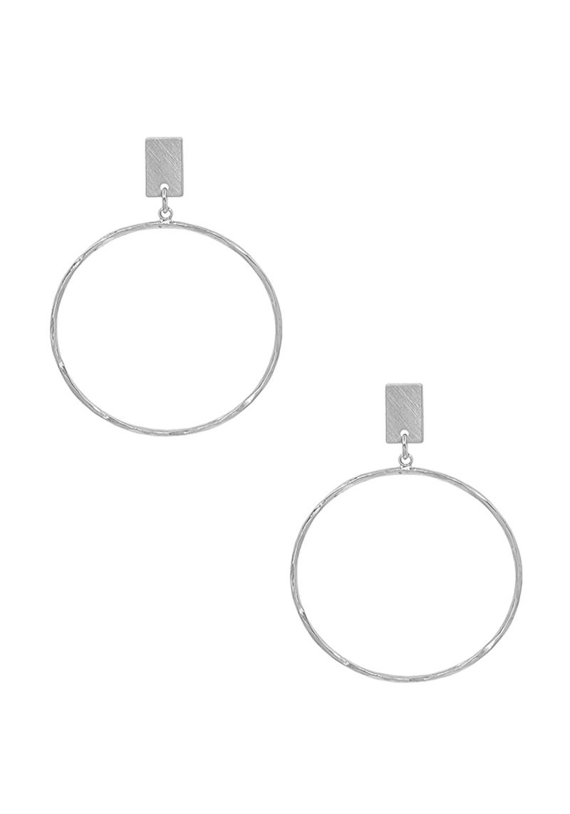 METAL ROUND DANGLE EARRING