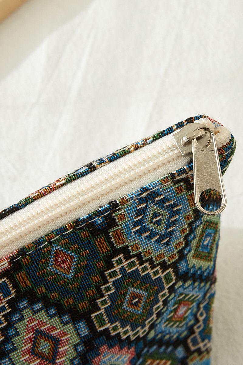 MULTICOLOR SCALES PATTERN POUCH