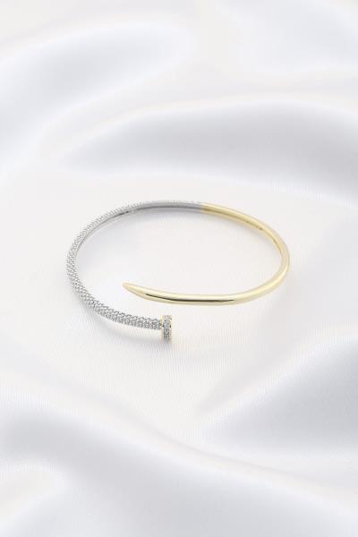 CUBIC ZIRCONIA NAIL BRACELET