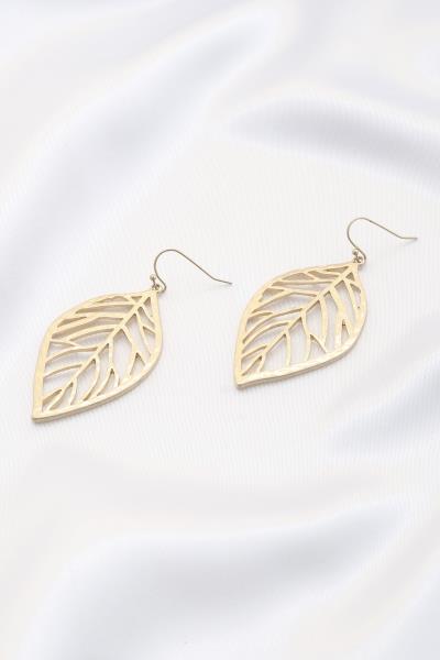 CUT OUT LEAF METAL DANGLE EARRING