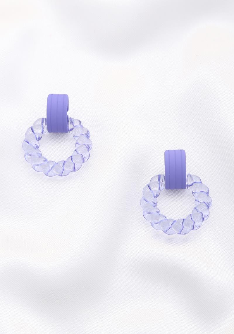 TWISTED TRANSPARNT COLOR METAL EARRING