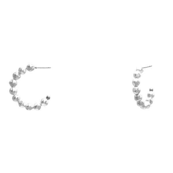 PEARL HOOP EARRING