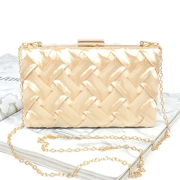 CROSS HATCHED CHAIN CLUTCH BAG