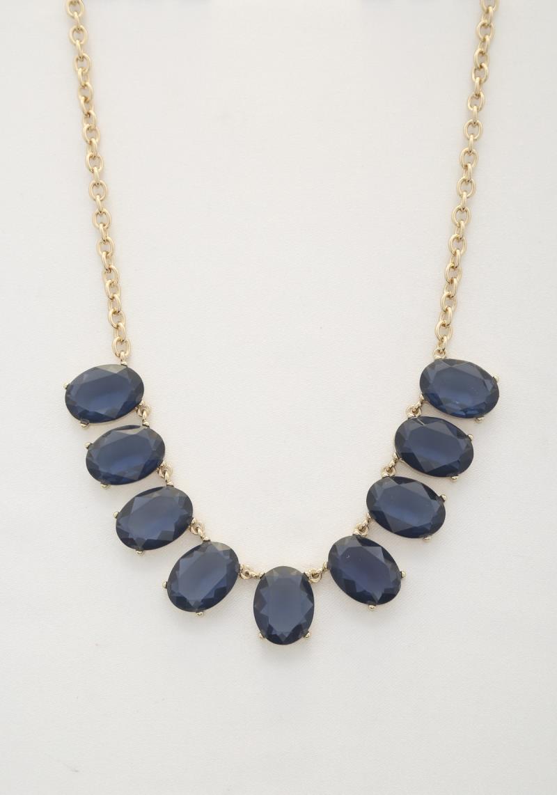 OVAL CRYSTAL NECKLACE