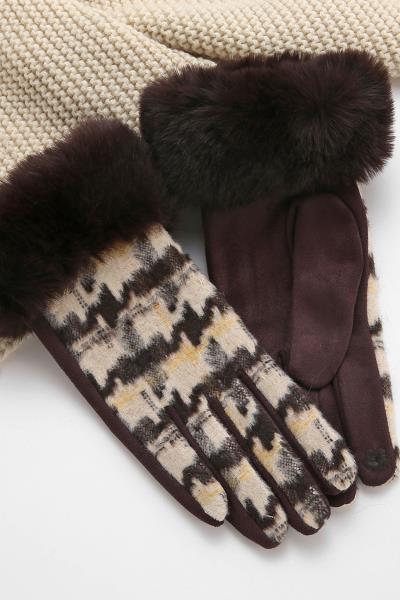BIG HOUNDSTOOTH WITH FAUX FUR GLOVES
