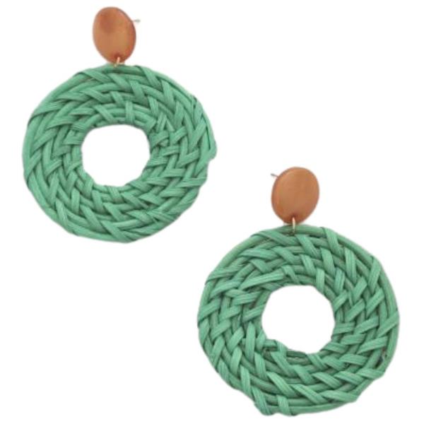 NATURAL FIBER ROUND DANGLE EARRING