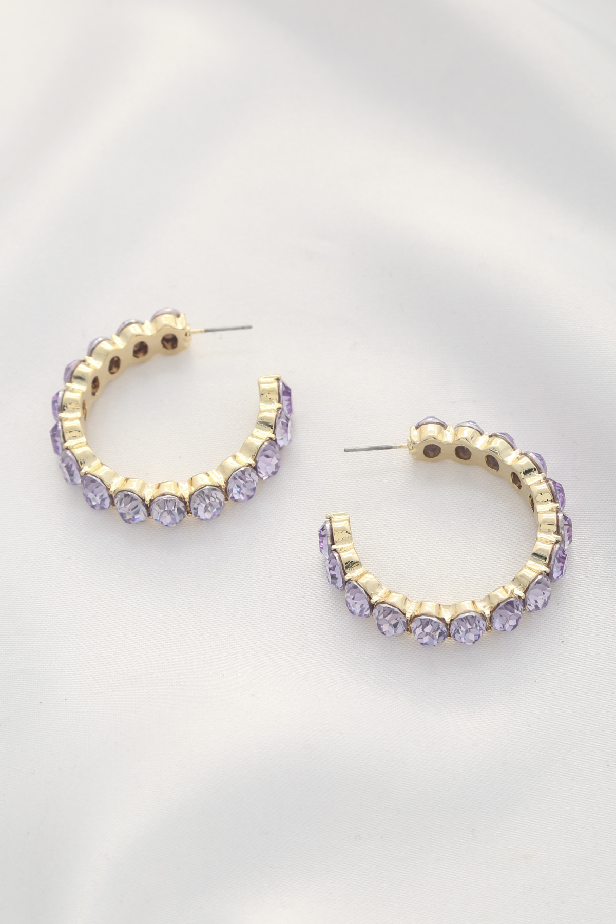 OVAL CRYSTAL EDGE OPEN HOOP EARRING