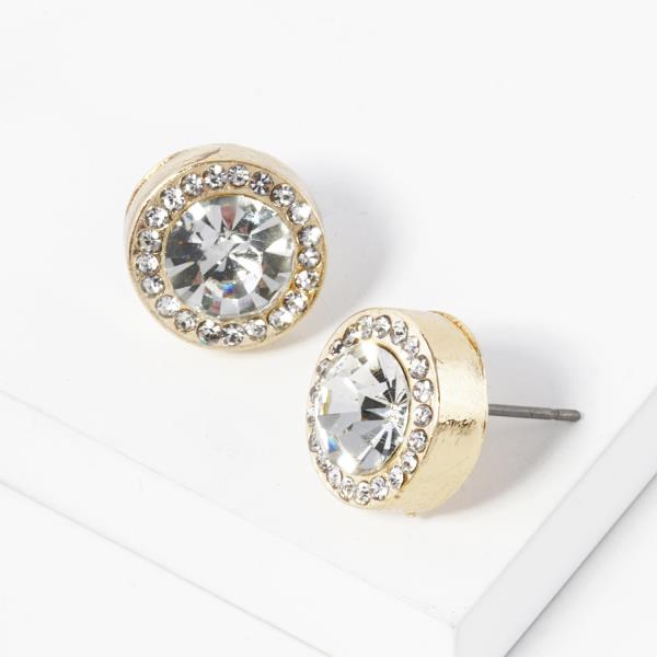 ROUND CRYSTAL STUD EARRING