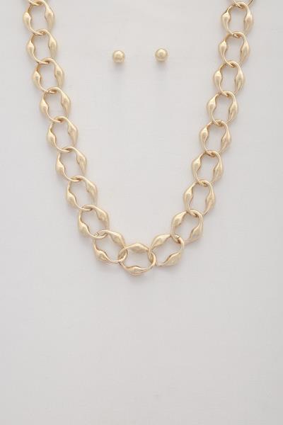 WAVY CIRCLE LINK METAL NECKLACE