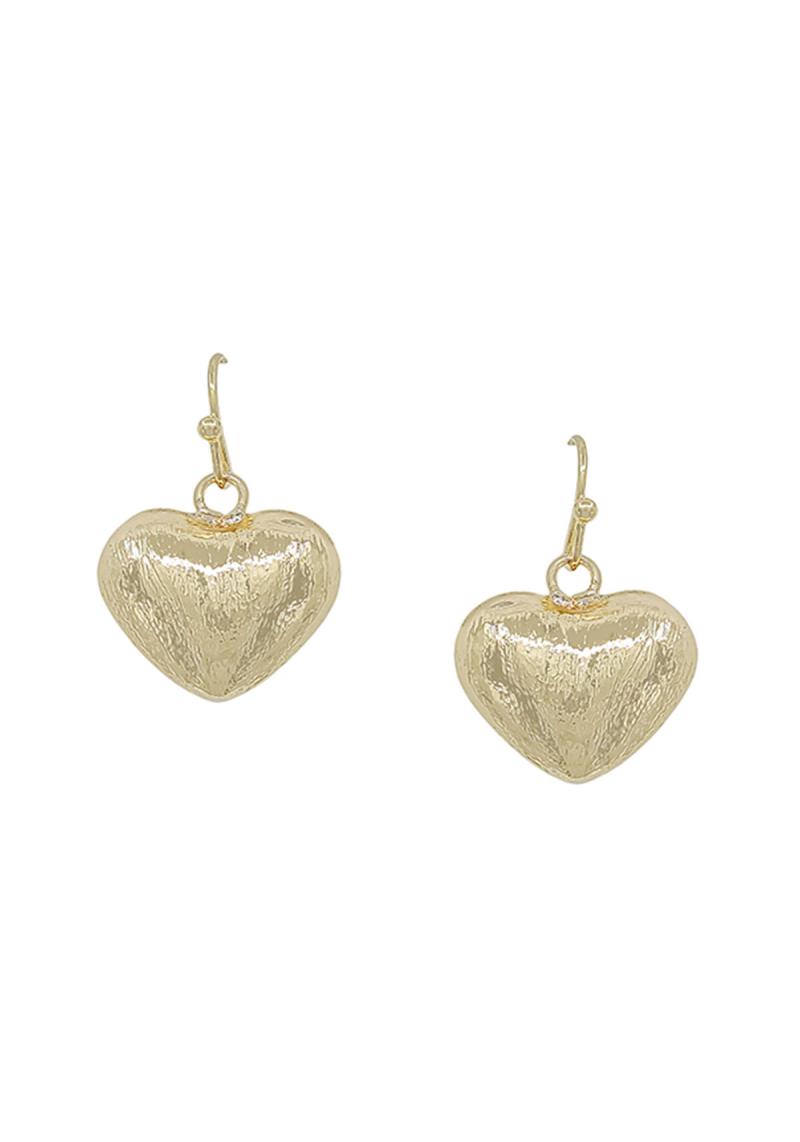 SCRATCHED SATIN TX HEART METAL EARRING