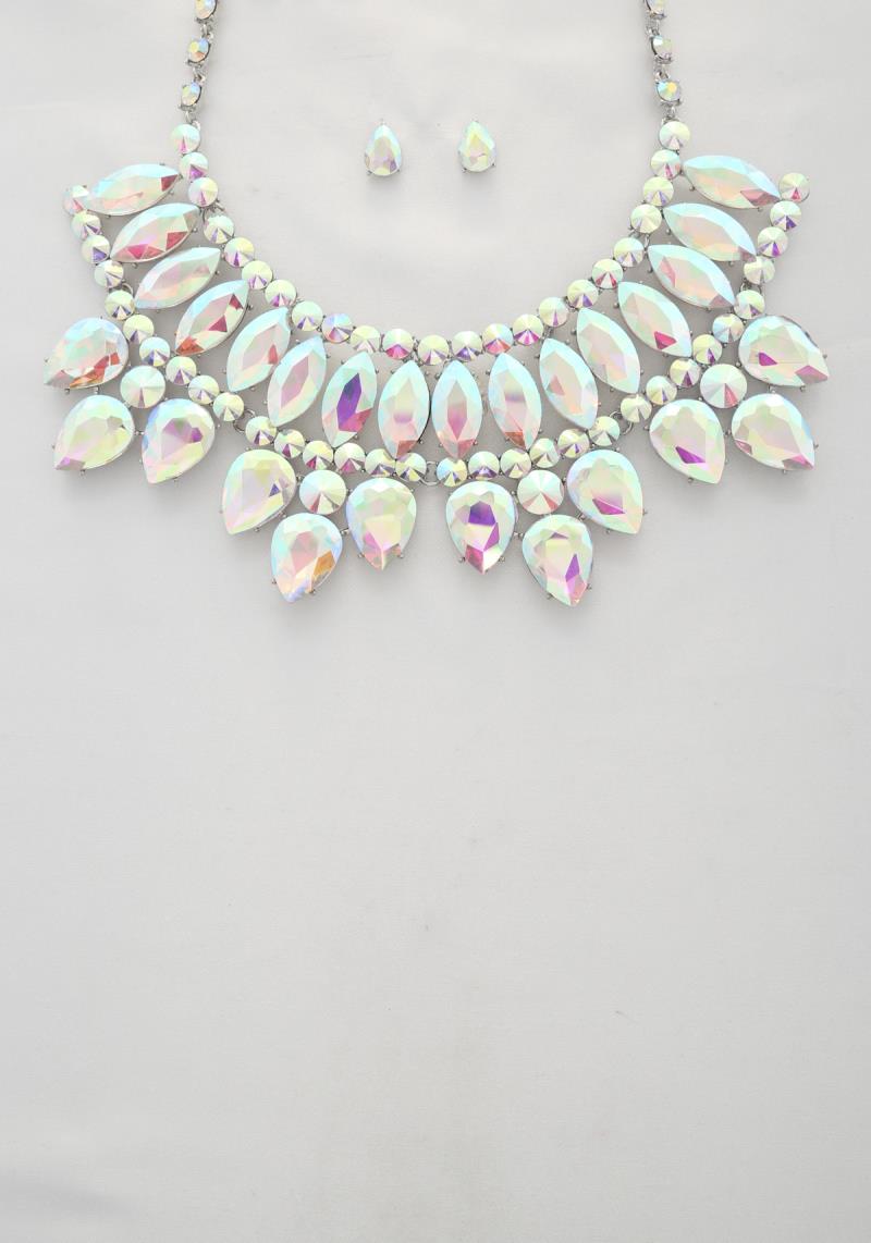 MARQUISE PATTERN RHINESTONE NECKLACE