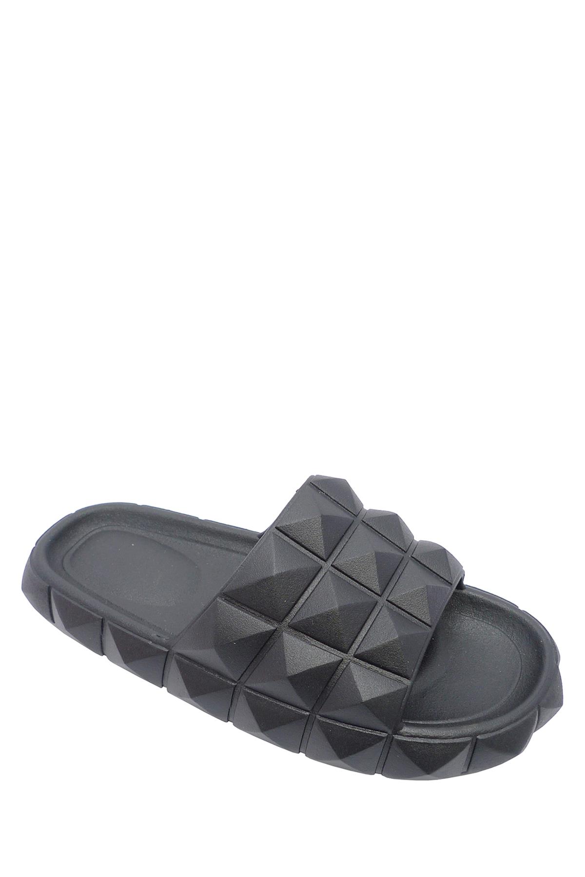 SPIKE DESIGN SLIPPER 18 PAIRS