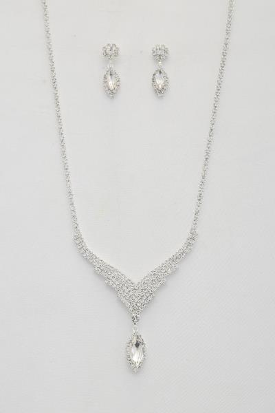 MARQUISE CRYSTAL V SHAPE NECKLACE