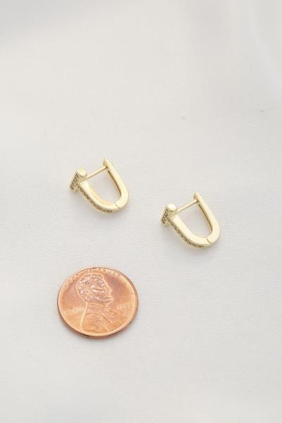 T SHAPE METAL HUGGIE EARRING