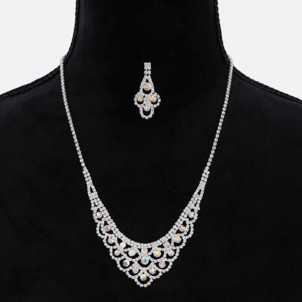 CRYSTAL RHINESTONE NECKLACE EARRING SET