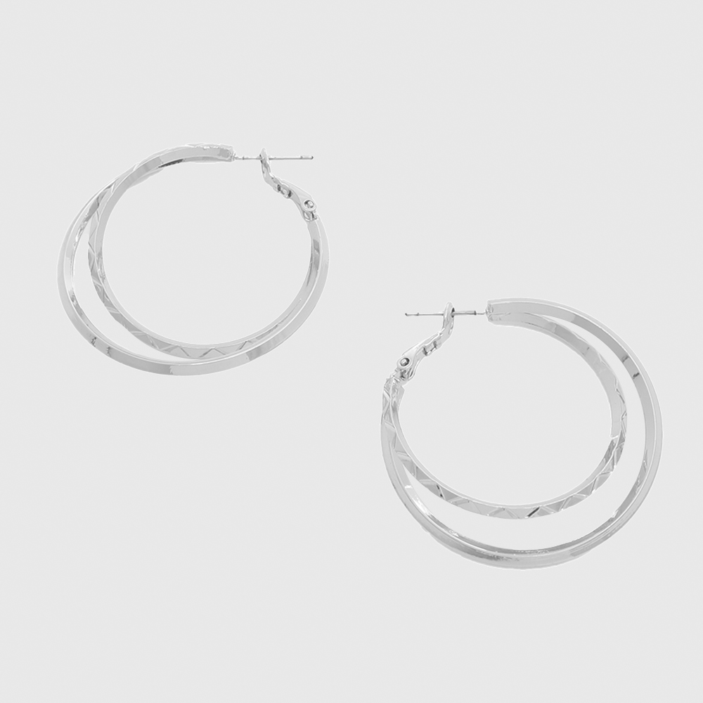 METAL DOUBLE HOOP EARRING