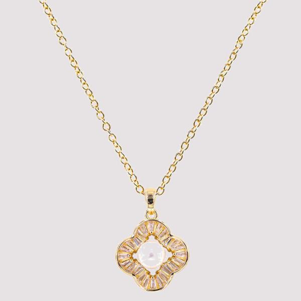 CZ CLOVER PEARL NECKLACE