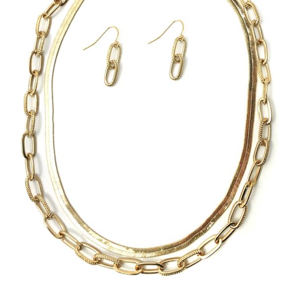 LAYER METAL CHAIN NECKLACE