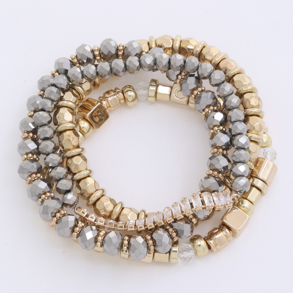 CRYSTAL BEADED BRACELET SET