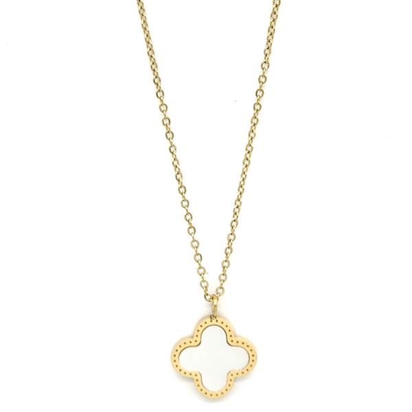 CLOVER CHARM NECKLACE