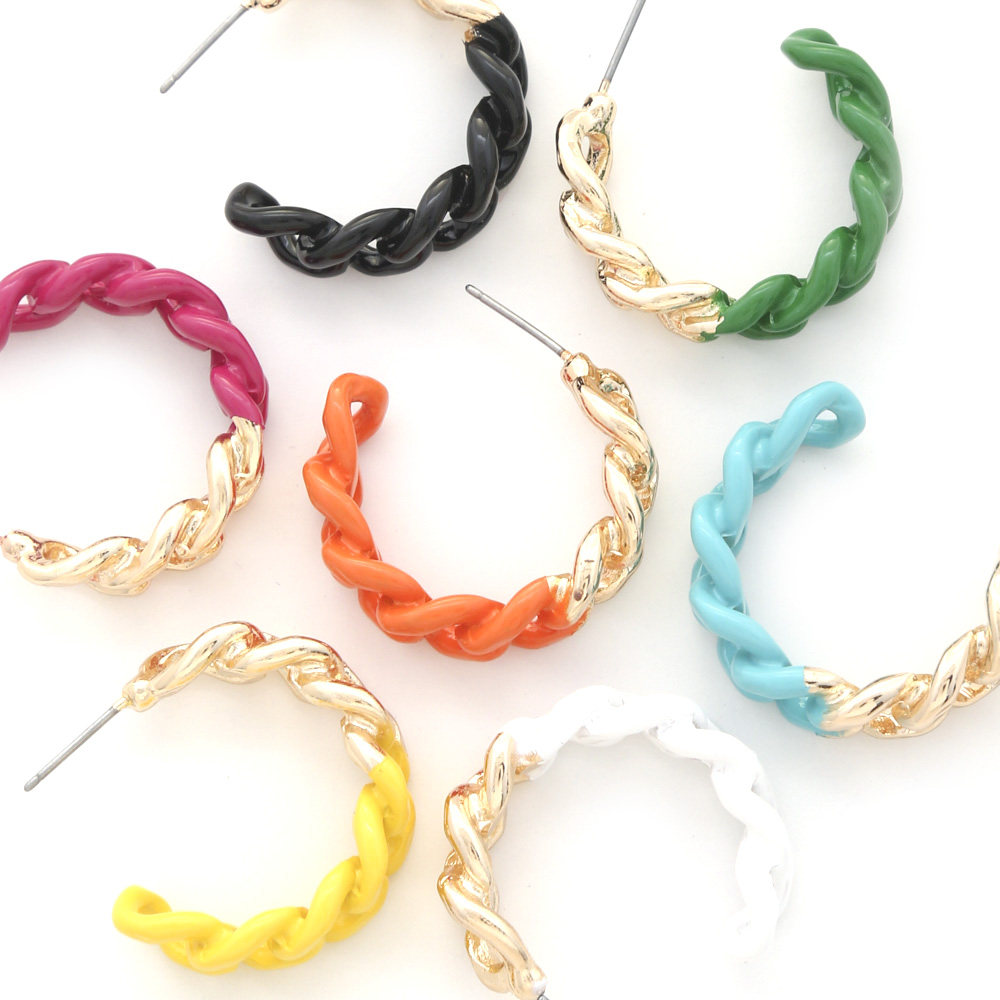 METAL COLOR COATING TWISTED HOOP EARRING