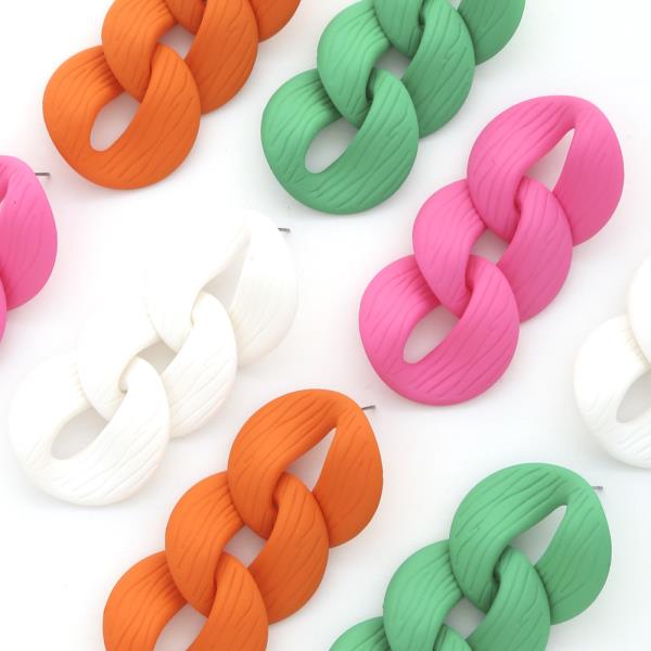 CURB LINK COLOR EARRING