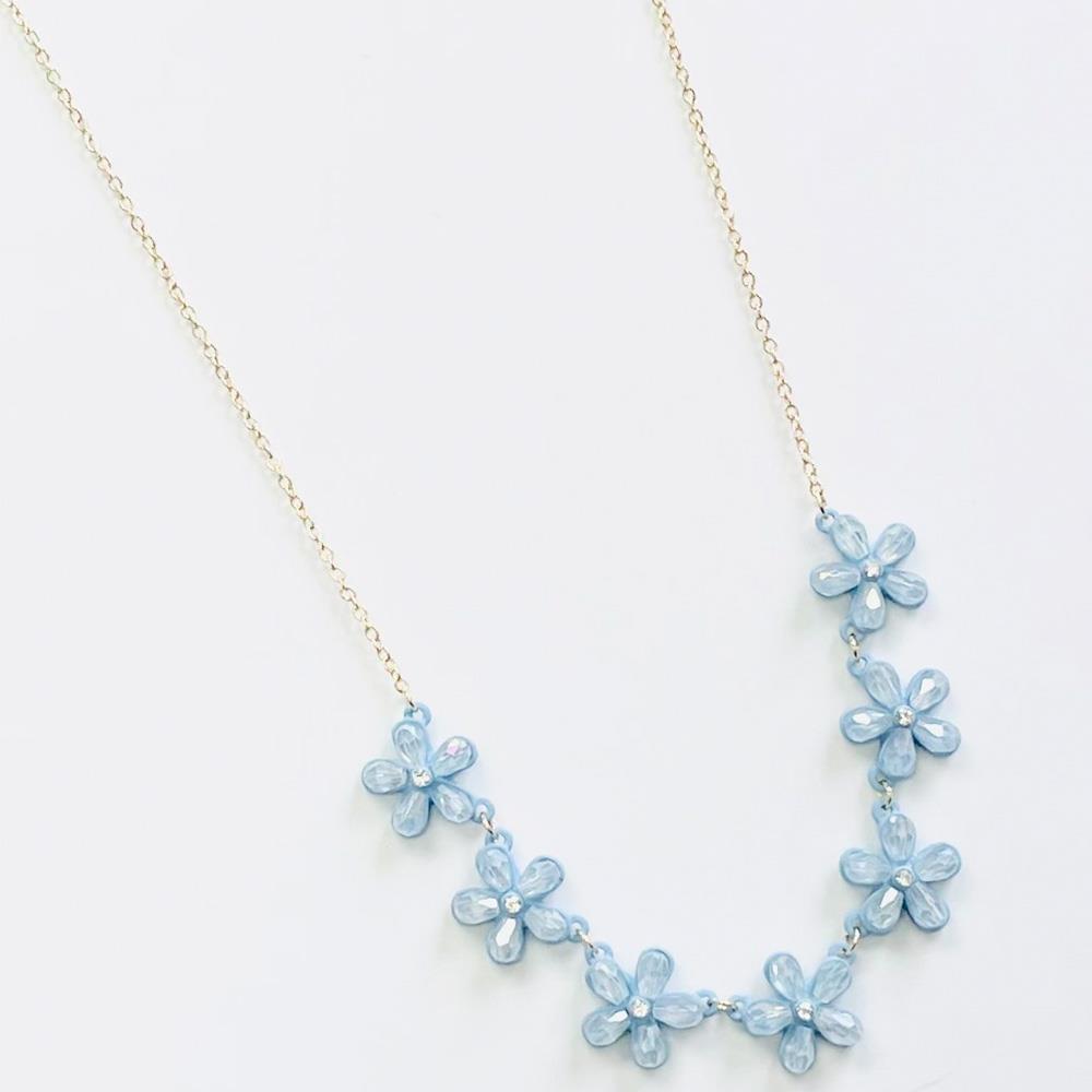 MULTI FLOWER CRYSTAL NECKLACE