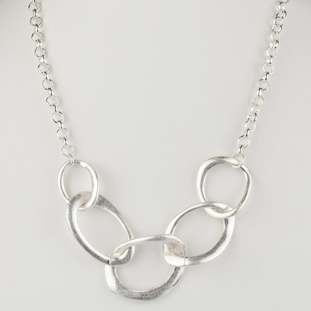 OVAL LINK METAL NECKLACE