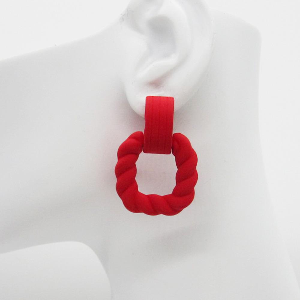COLOR TWISTED SQUARE EARRING