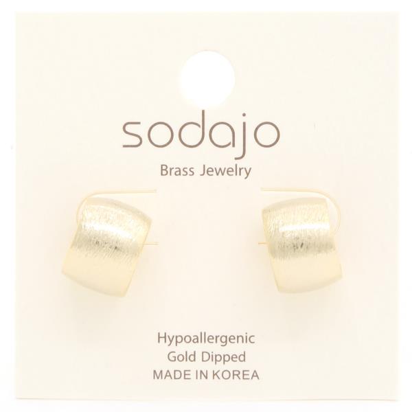 SODAJO WIDE OPEN HOOP EARRING