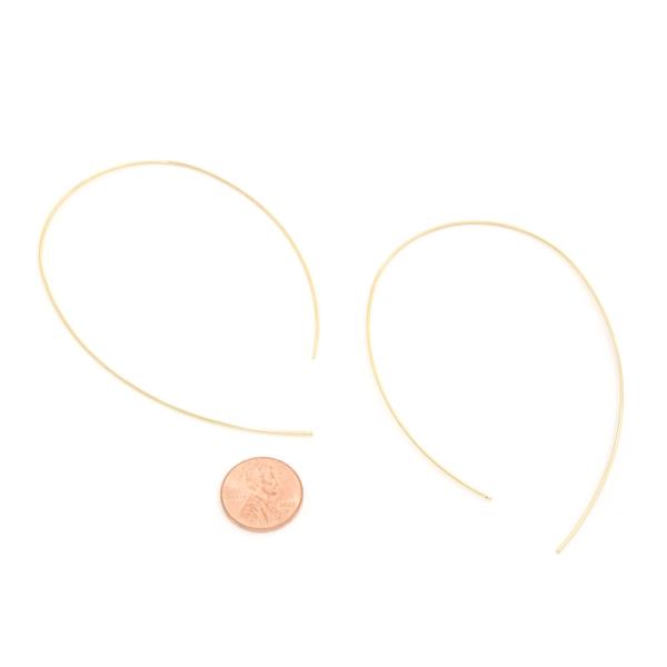 THIN METAL GOLD DIPPED EARRING