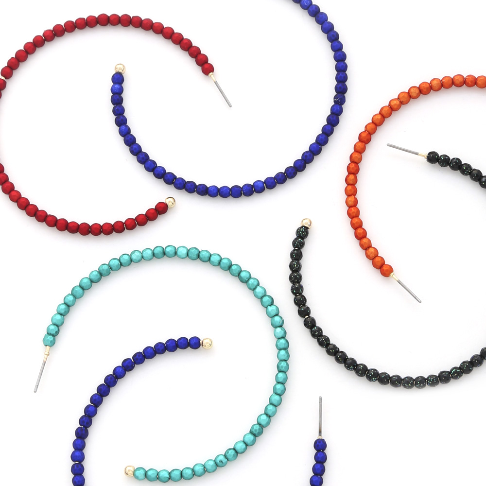 BEADED OPEN HOOP EARRING