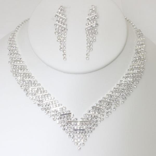 RHINESTONE NECKLACE AND EARRING SET