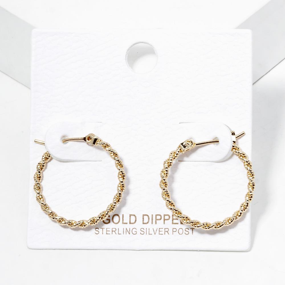 GOLD DIPPED TEXTURE TWISTED HOOP EARRING