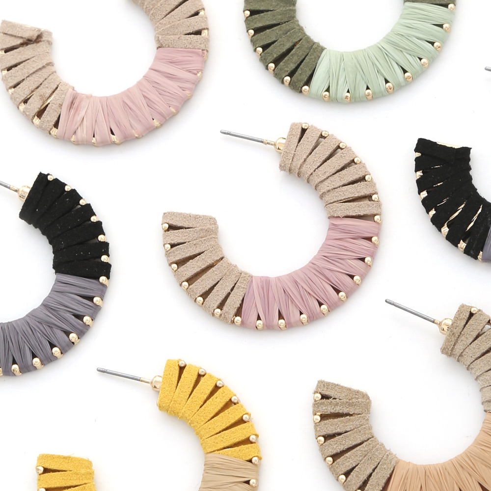 COLOR BLOCK OPEN CIRCLE RAFFIA WRAPPED OPEN CIRCLE EARRING