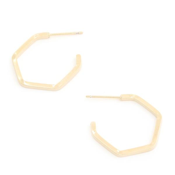 14K GOLD DIPPED HYPOALLERGENIC HEXAGON SHAPE EARRING