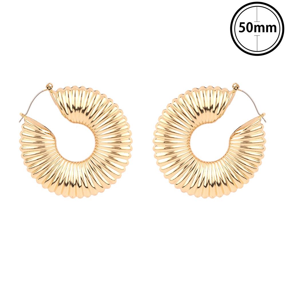 LINED METAL ROUND EARRING