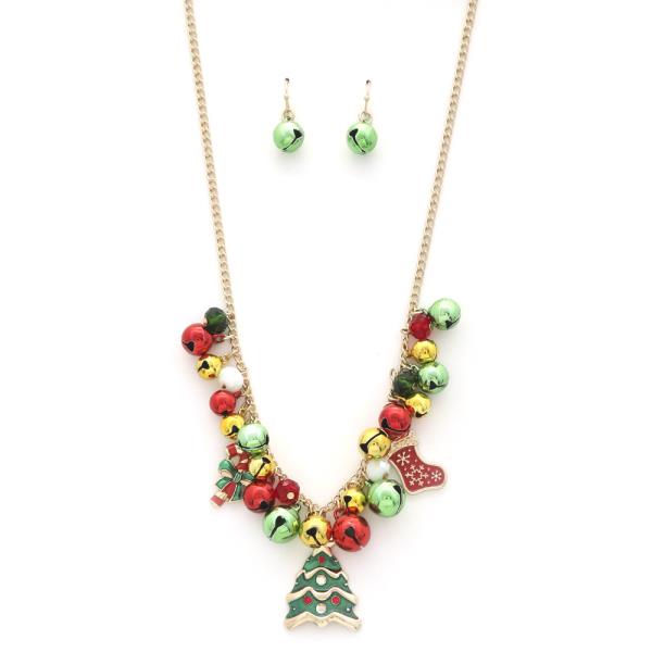 CHIRSTMAS TREE CHARM NECKLACE