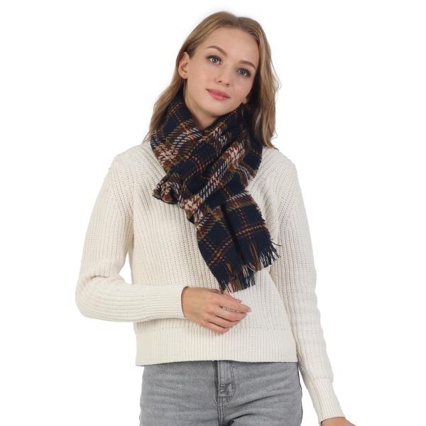 TARTAN PATTERN OBLONG SCARF