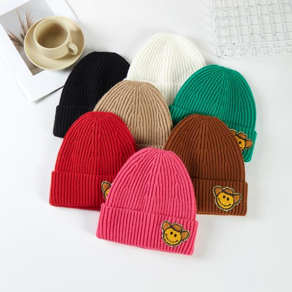 COWBOY SMILE PATCH KNITTED BEANIES