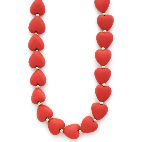 SMOOTH TEXTURE HEART NECKLACE