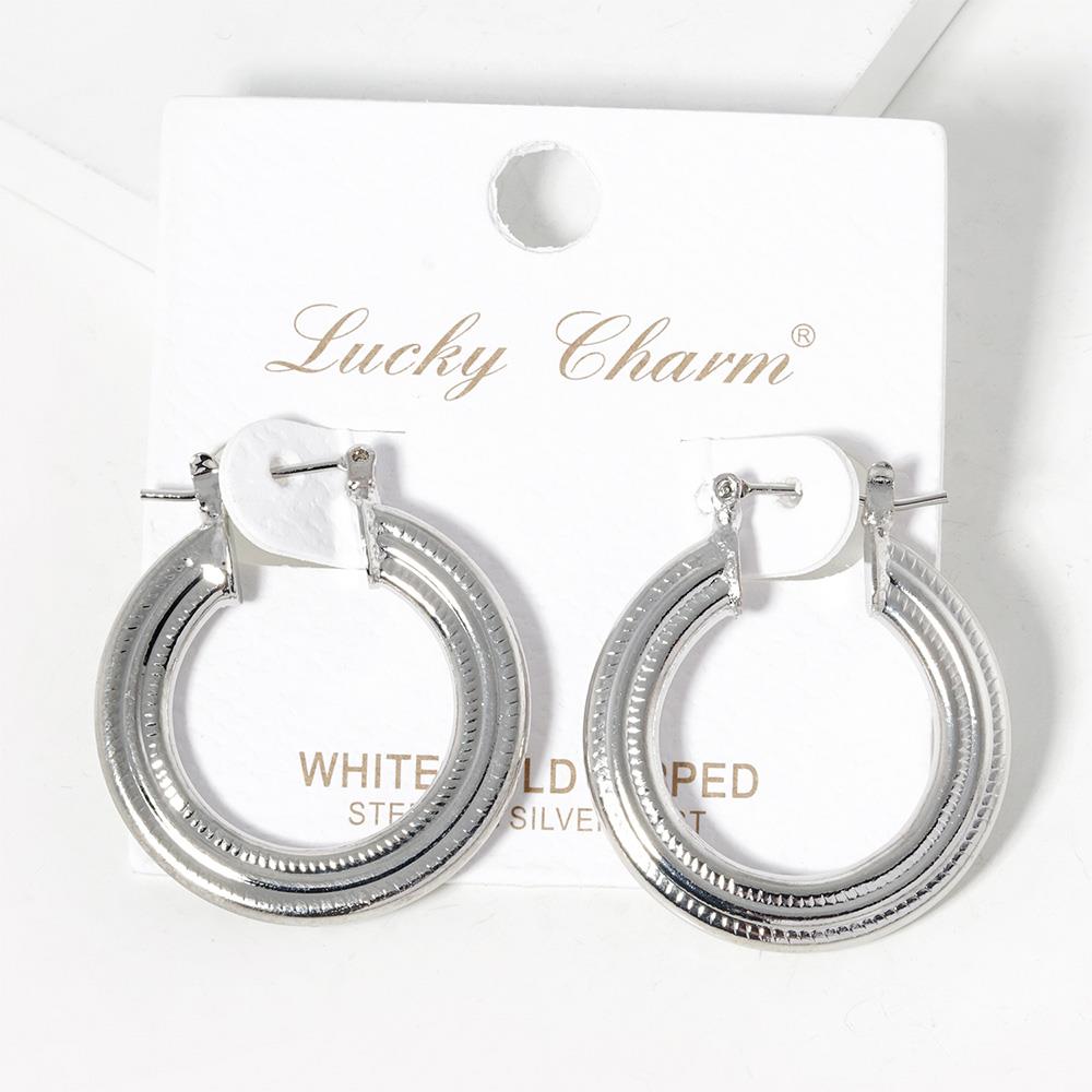 LINE METAL GOLD DIPPED HOOP EARRING