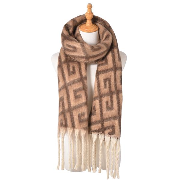 MAZE PATTERN TASSEL BLANKET SCARF