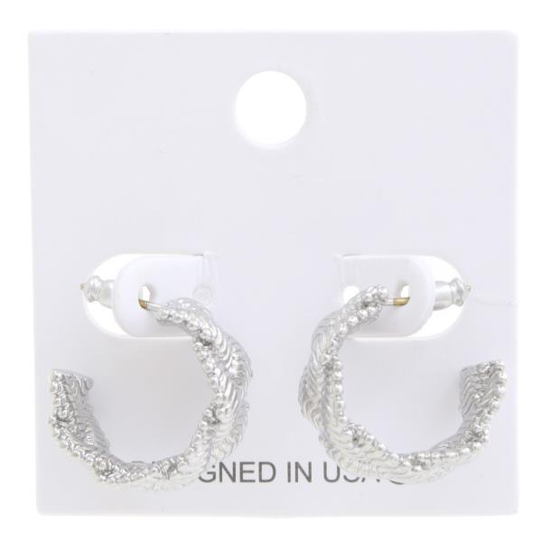 BRAIDED METAL OPEN CIRCLE EARRING