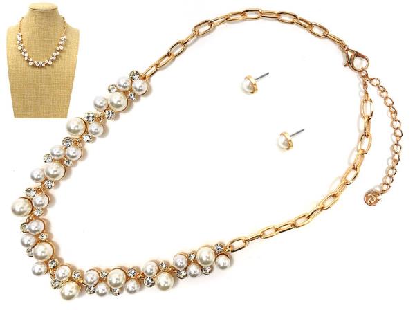PEARL STATEMENT NECKLACE EARRING SET