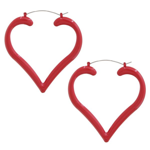 HEART SHAPE EARRING